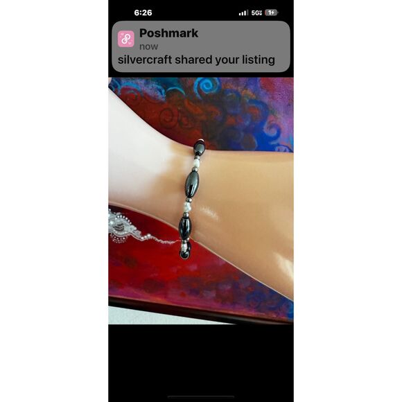 Hematite & Freshwater Pearl Bracelet - Picture 1 of 4